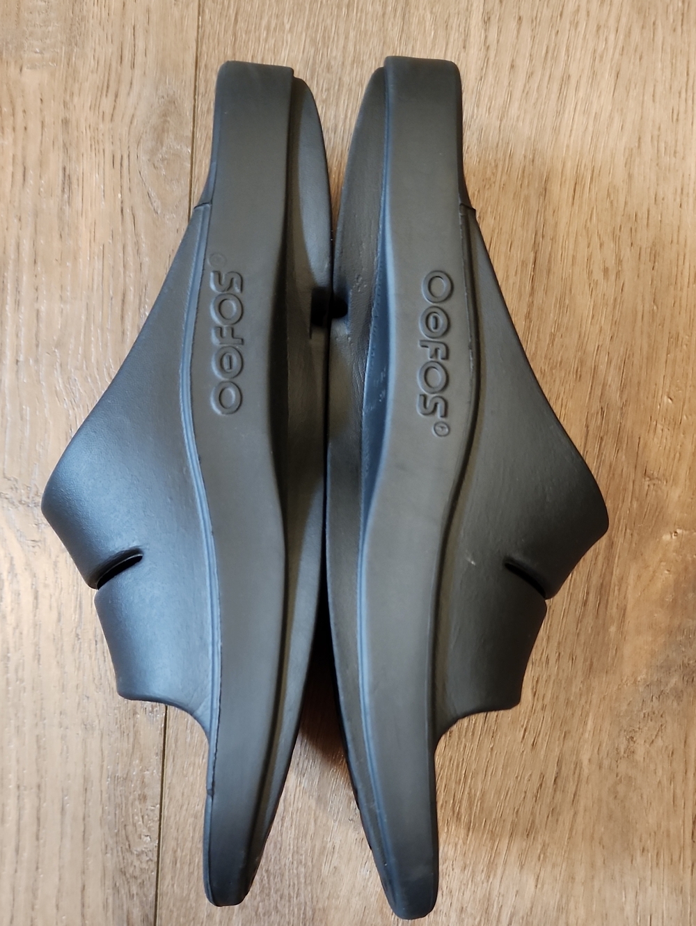 Oofos OOahh Recovery Slides Black Unisex Impact Absorption 8 (M) 10 (W) - Picture 6 of 8